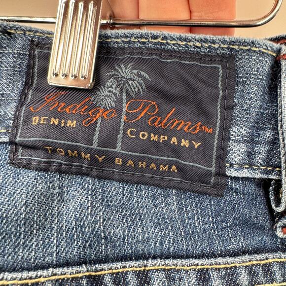 Tommy Bahama Jeans Mens 32x32 ACTUAL Indigo Palms Bootcut Blue Denim HEM WEAR - Picture 4 of 9